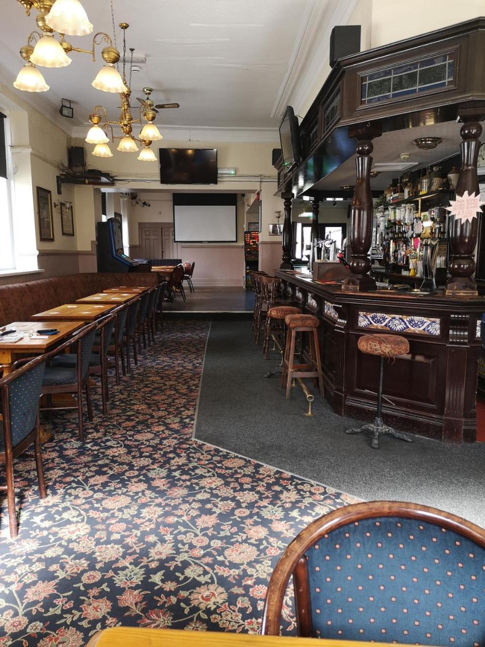 Tadross Hotel Cardiff Zewnętrze zdjęcie